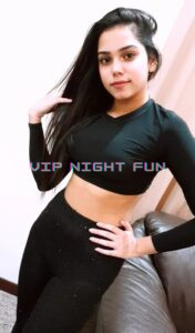 Aditi Divorce Housewife seeking For men who satisfied me 👩‍❤️‍👨